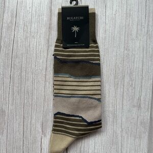 Mercerized Cotton Blend Dress Socks
Bugatchi